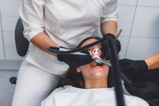 Best Emergency Broken Tooth Repair in Barrington Hls, IL
